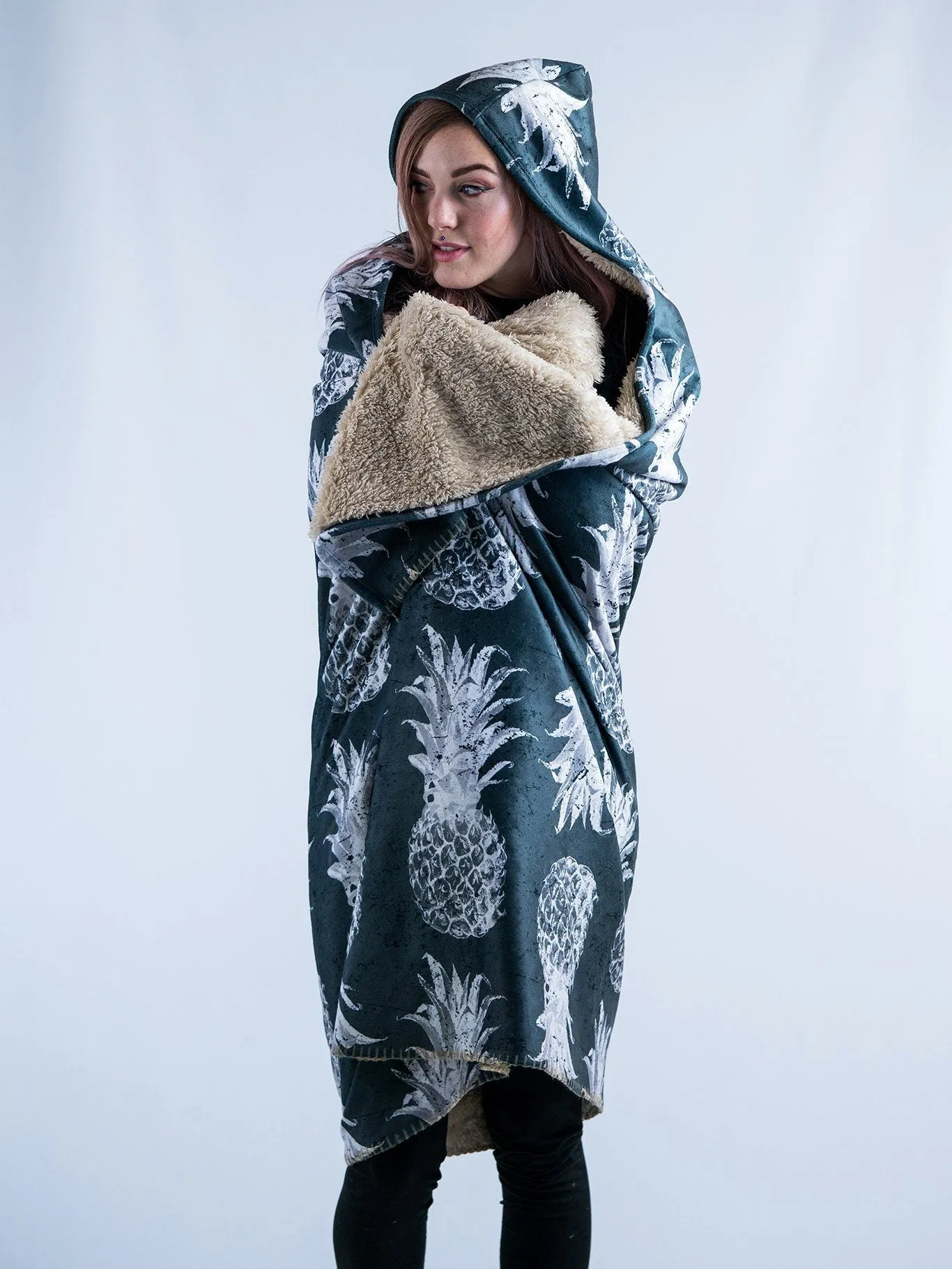 Black And White Pineapple Hooded Blanket