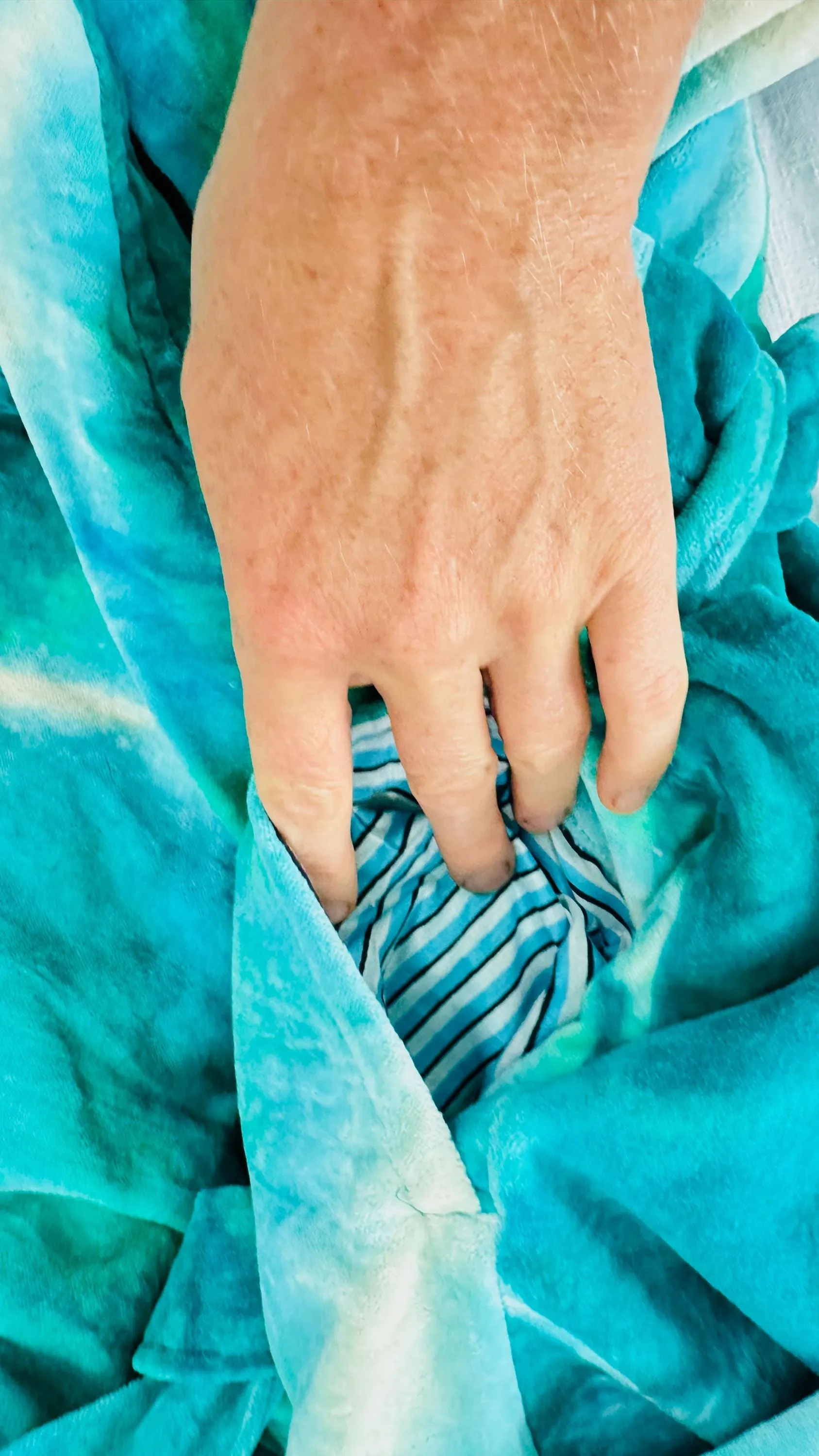 Cotton Velvet Tie Dyed Robe. Luxe Robe. 100% Cotton. One size.