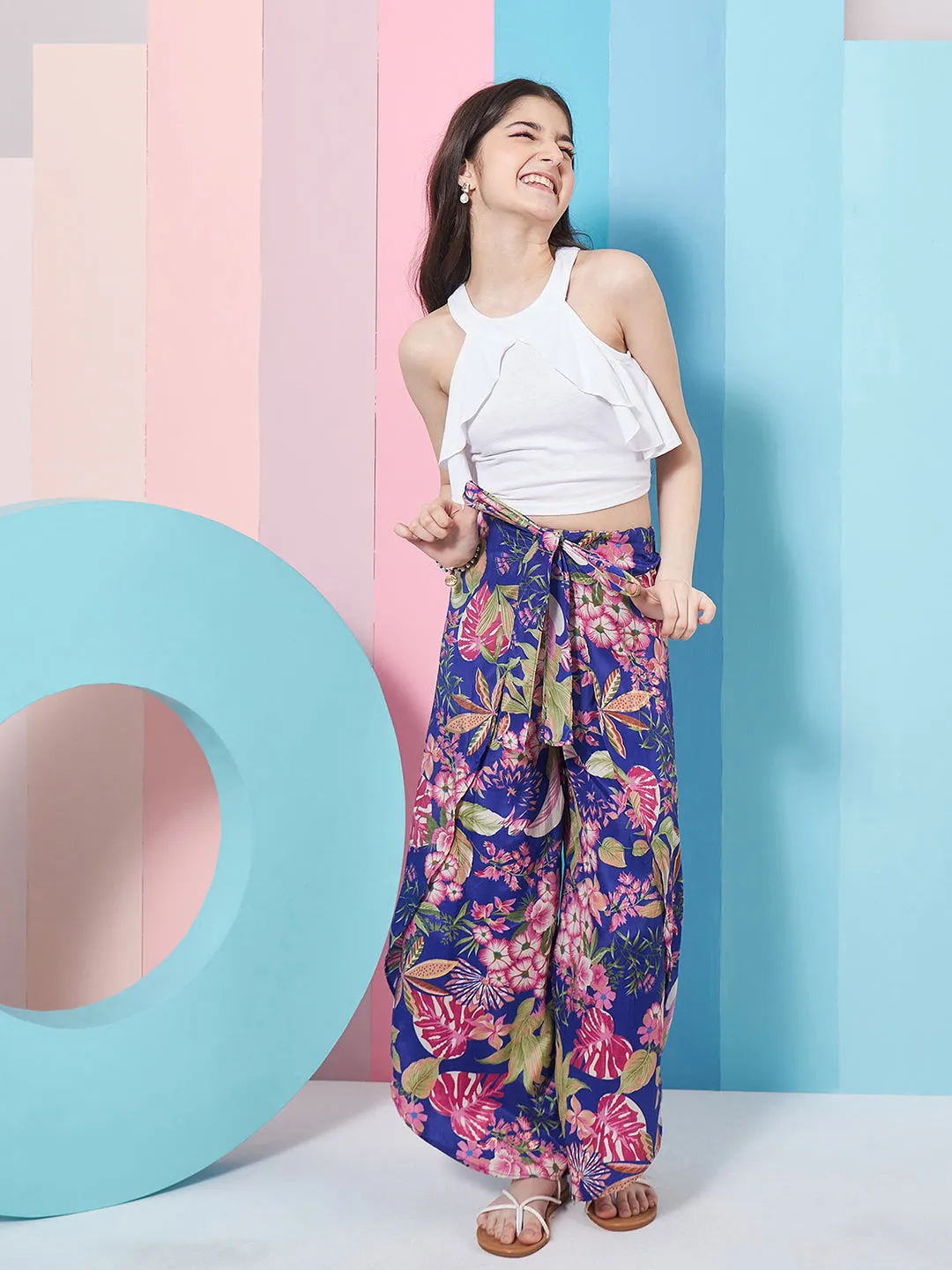Girls Sleeveless Ruffled Top With Trouser