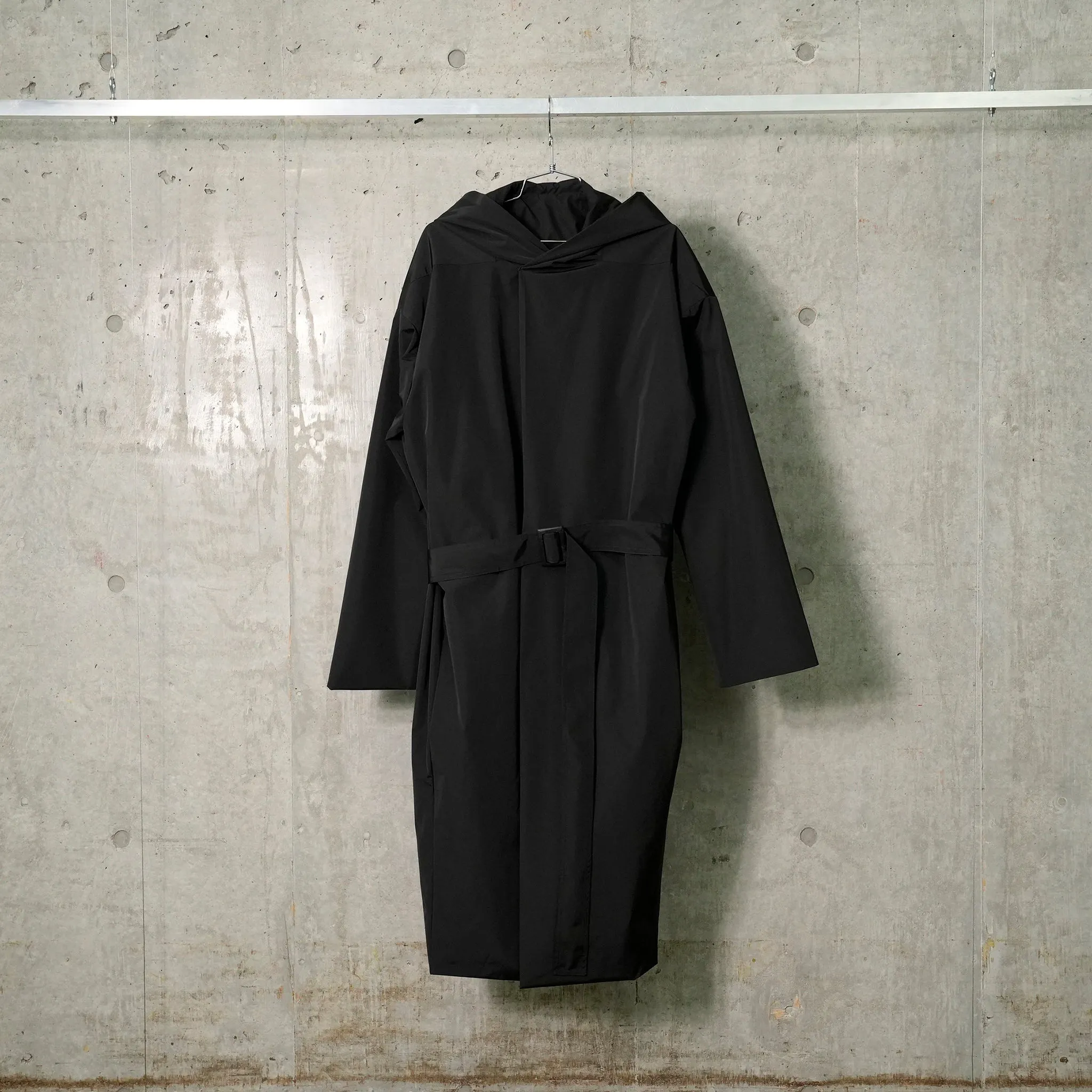 HOODED ROBE / 009:BLACK