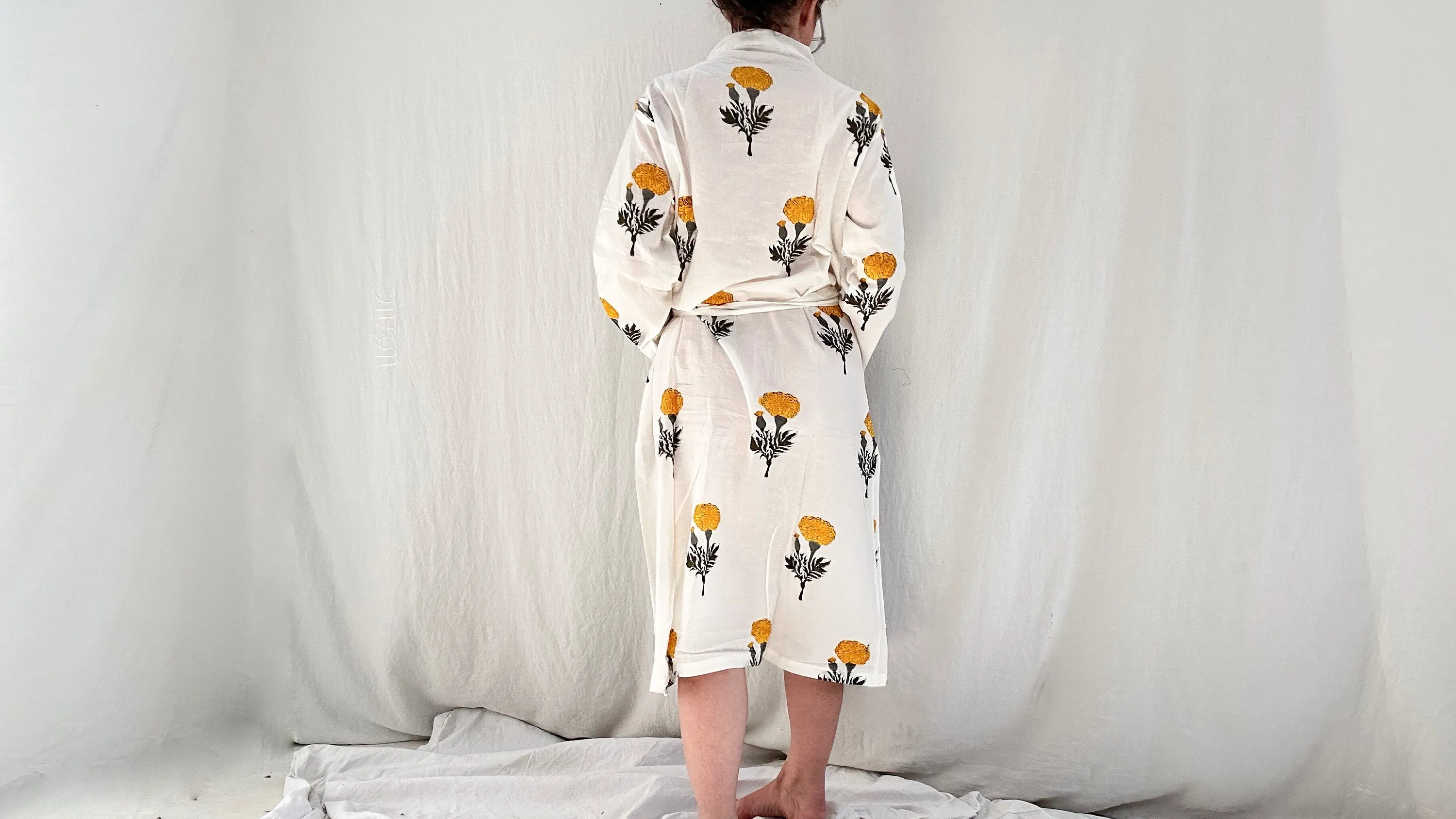 Lightweight Cotton Robe. Floral Printed.