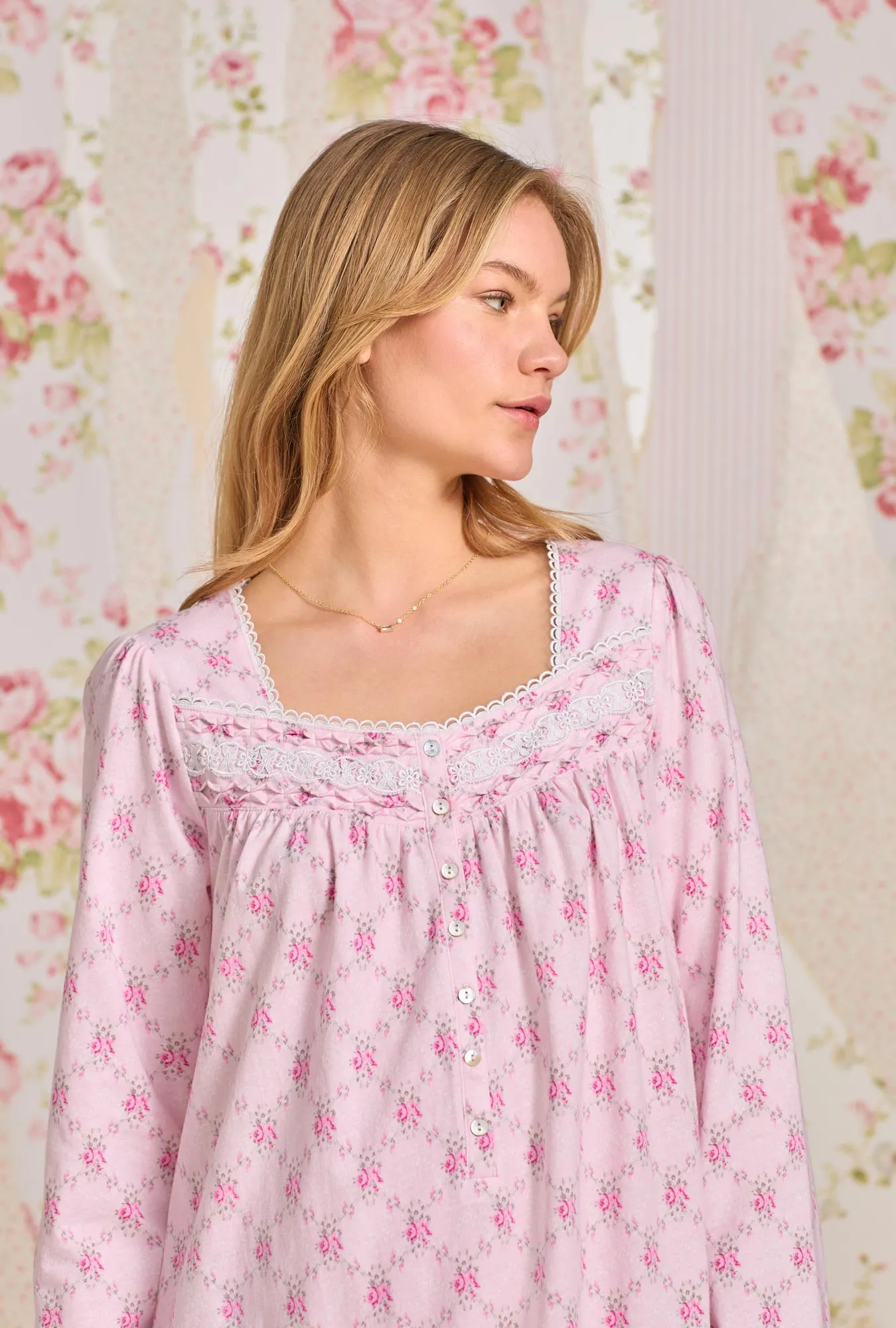 Trellis Rose Long Sleeve Short Cotton Knit Nightgown
