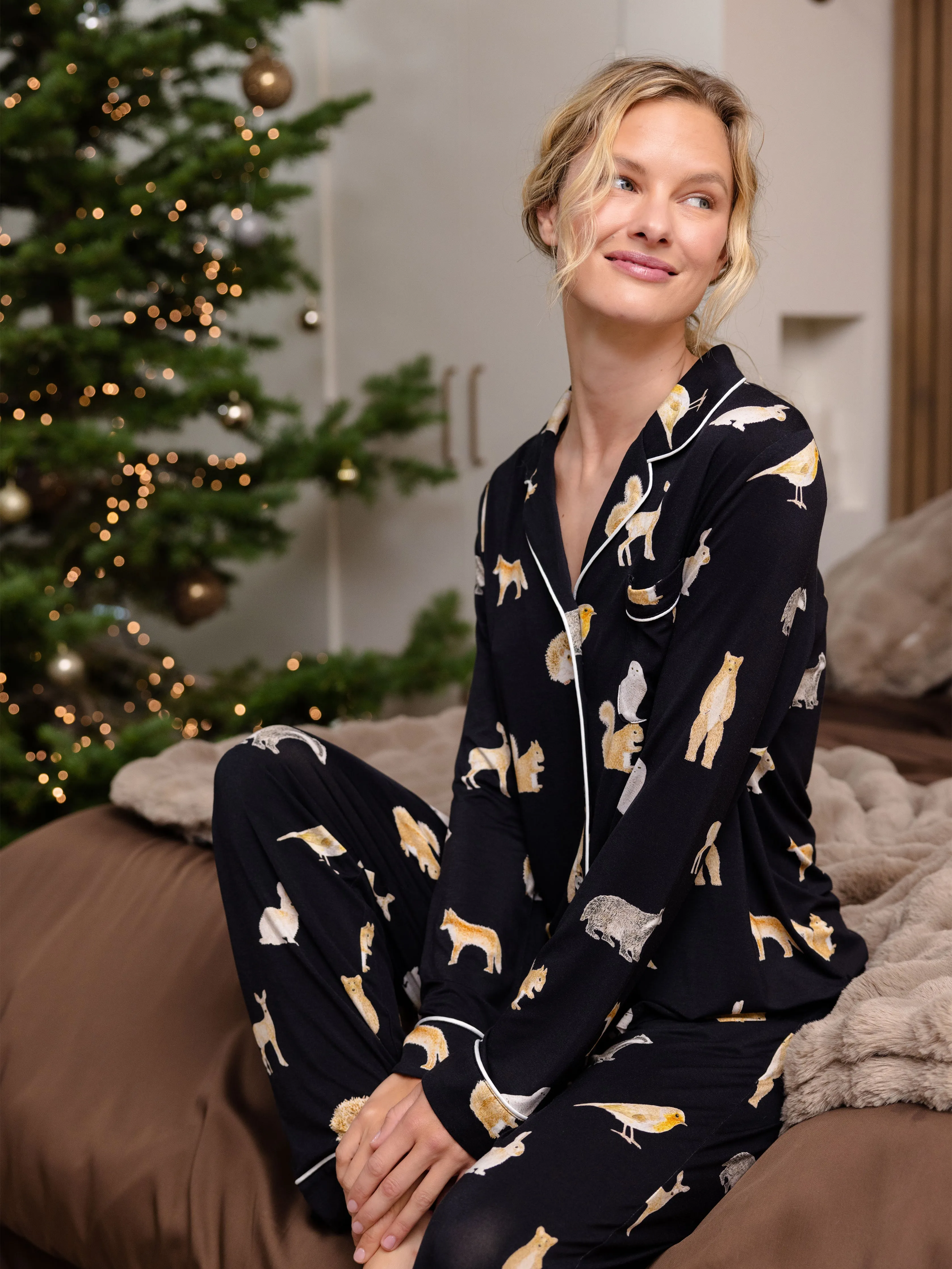 Women's Stretch-Knit Long Sleeve Bamboo Pajama Set