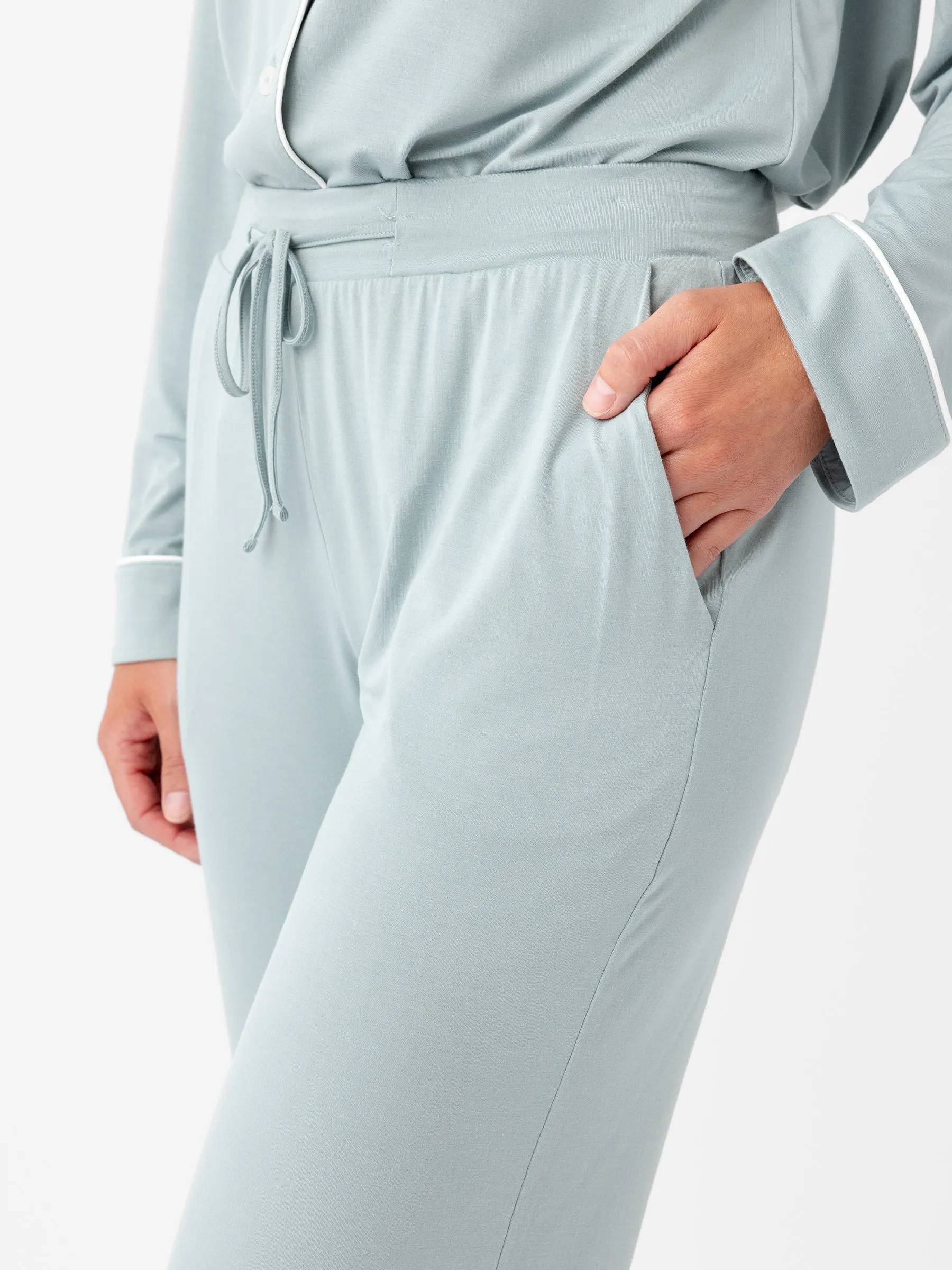 Women's Stretch-Knit Long Sleeve Bamboo Pajama Set