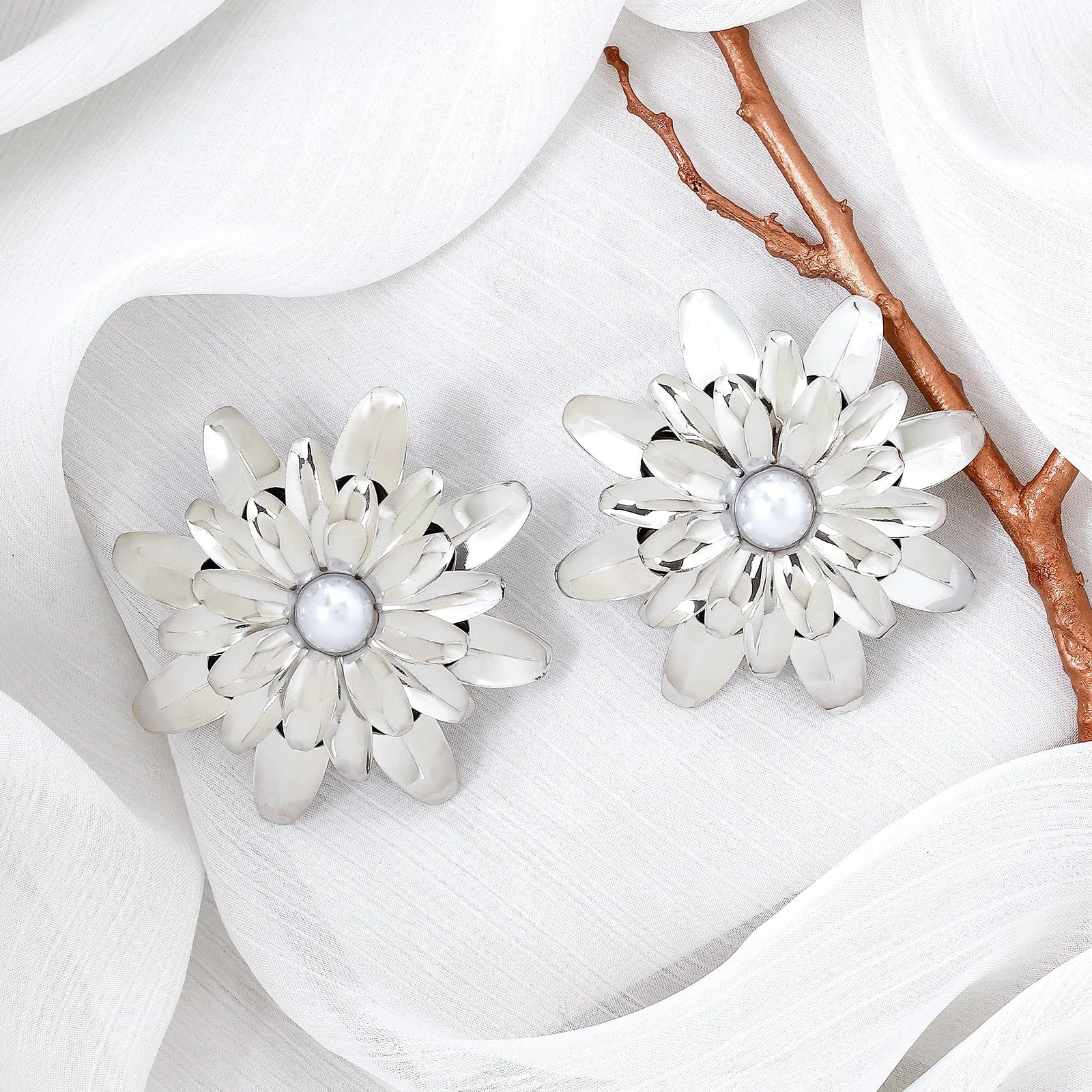 Zinnia Silver Floral Earrings